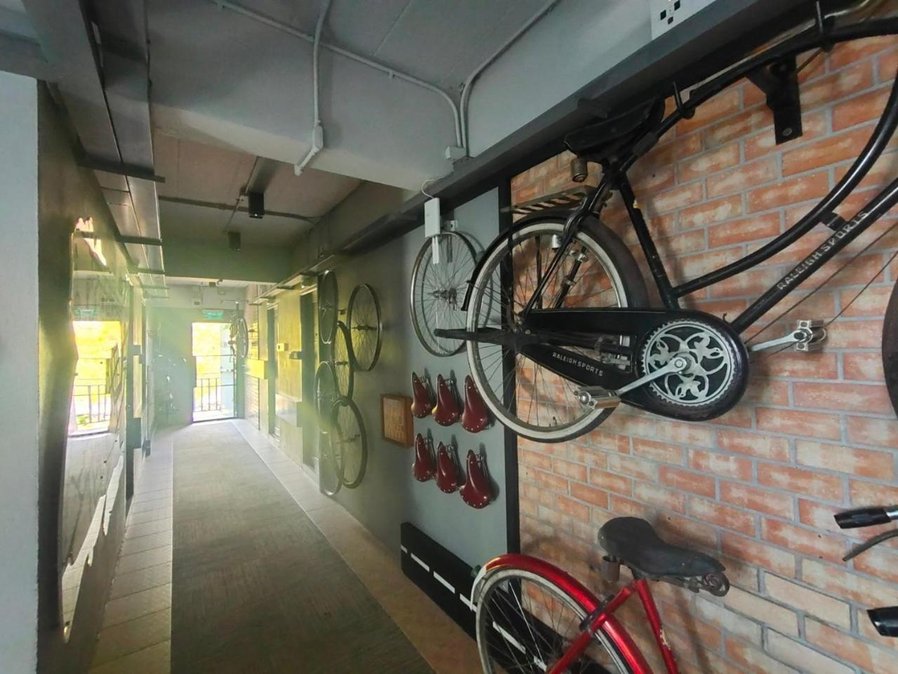 Qoo Hotel Buriram Extérieur photo