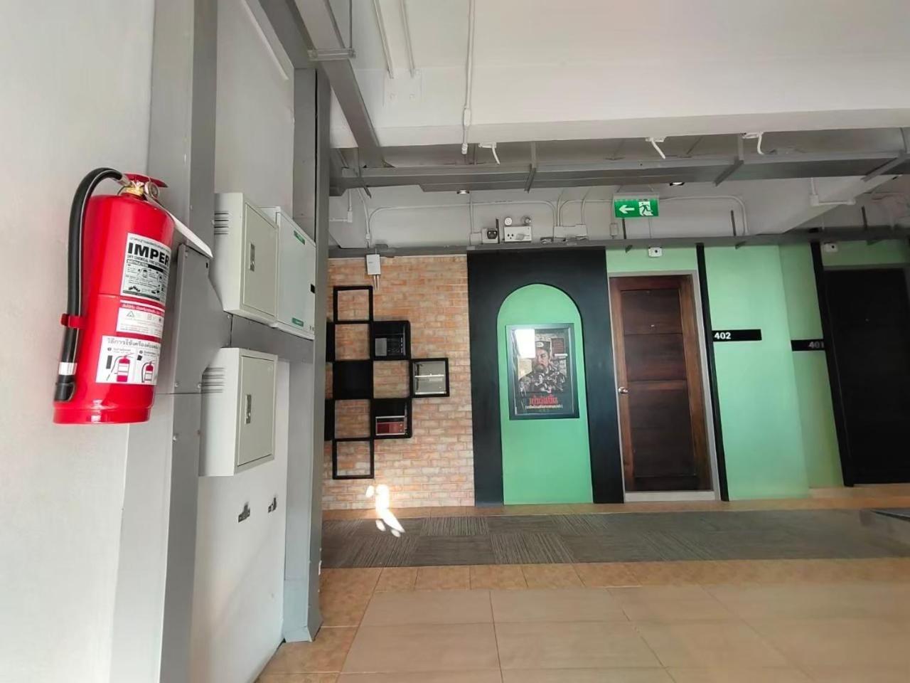 Qoo Hotel Buriram Extérieur photo