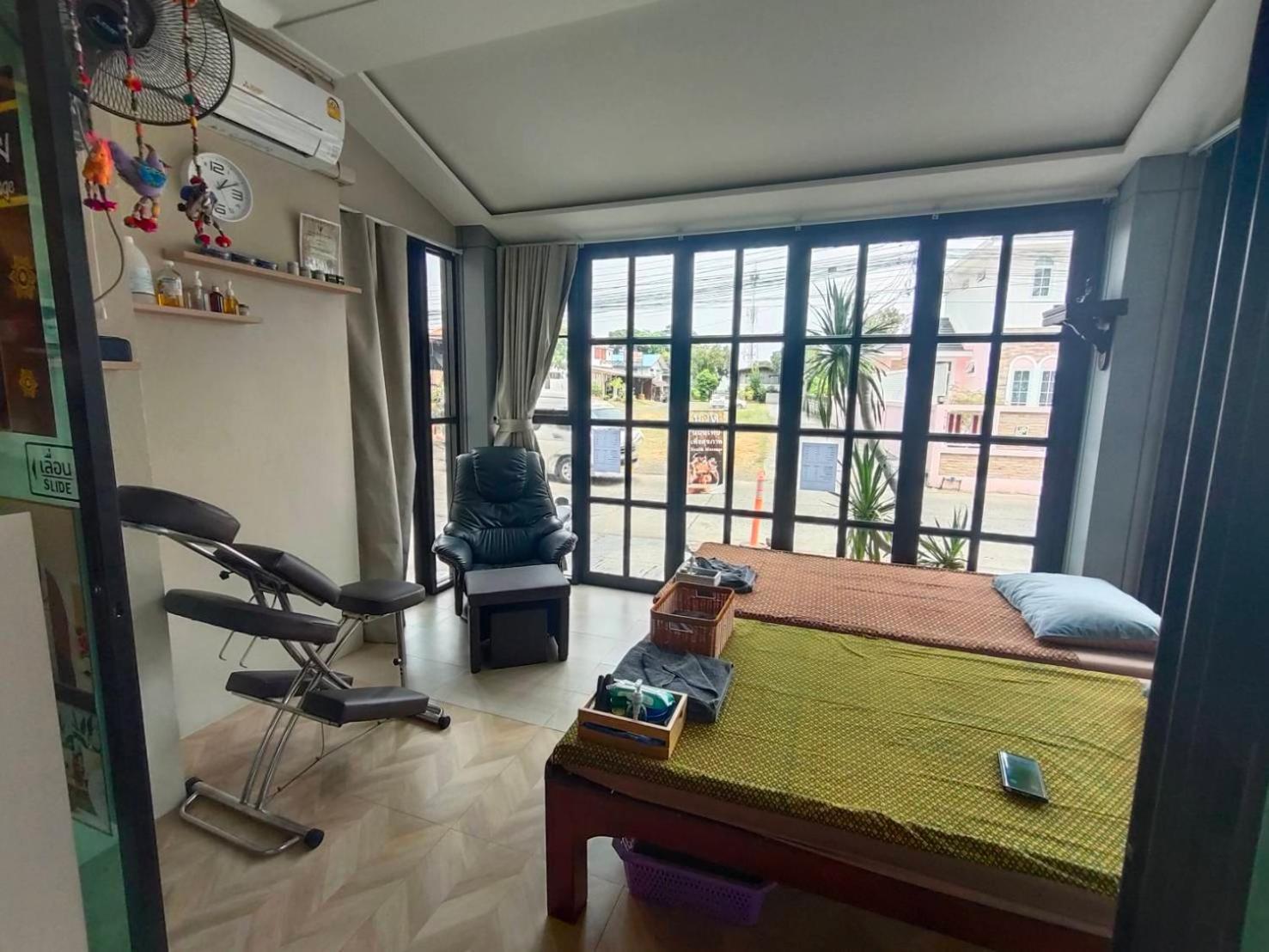 Qoo Hotel Buriram Extérieur photo